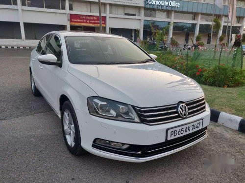 Volkswagen Passat Highline DSG 2012 MT for sale in Chandigarh