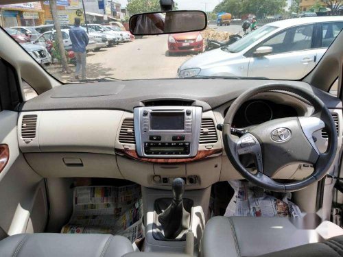 Toyota Innova 2.0 VX 8 STR BS-IV, 2014, Diesel MT in Chennai