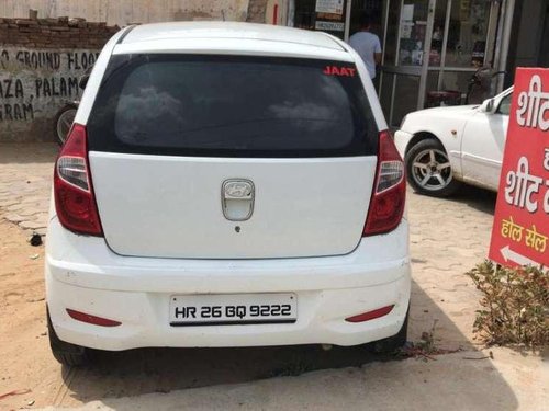 Hyundai i10 Magna 2012 MT for sale in Gurgaon