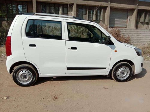 Used 2017 Maruti Suzuki Wagon R LXI MT for sale in Surat