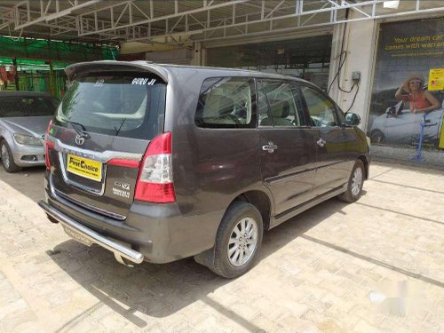 2012 Toyota Innova MT for sale in Greater Noida