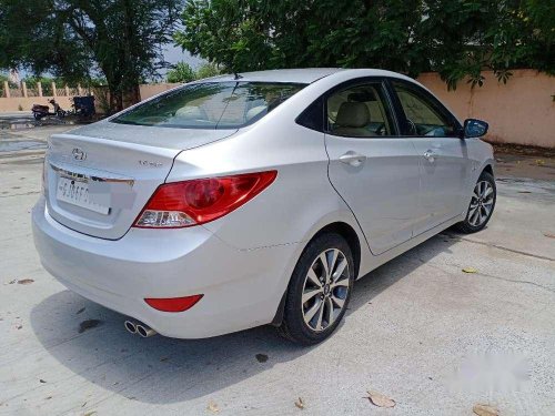 Hyundai Fluidic Verna 1.6 VTVT SX, 2013, Petrol MT in Vadodara