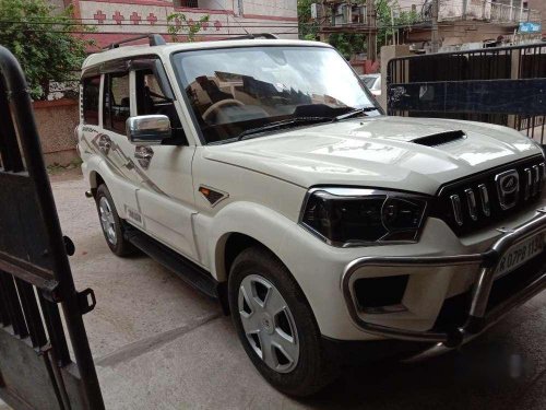 Mahindra Scorpio S6 Plus, 2017, Diesel MT in Patna