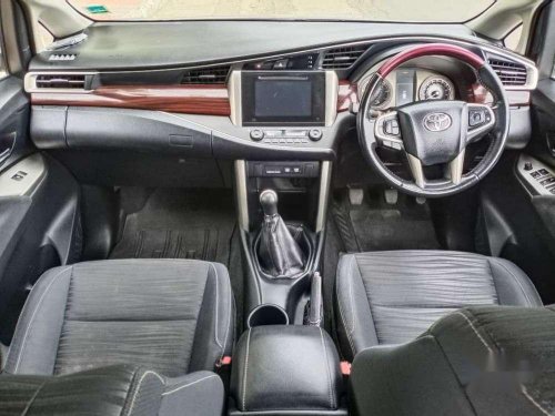 Toyota INNOVA CRYSTA 2.4 VX Manual, 2016, Diesel MT in Pune