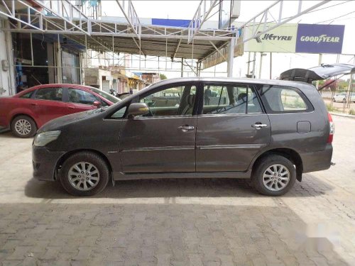 2012 Toyota Innova MT for sale in Greater Noida