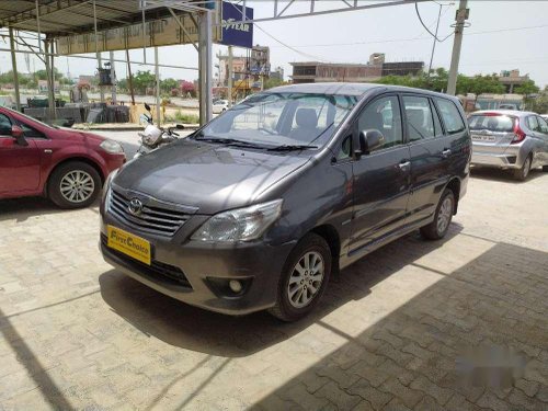 2012 Toyota Innova MT for sale in Greater Noida