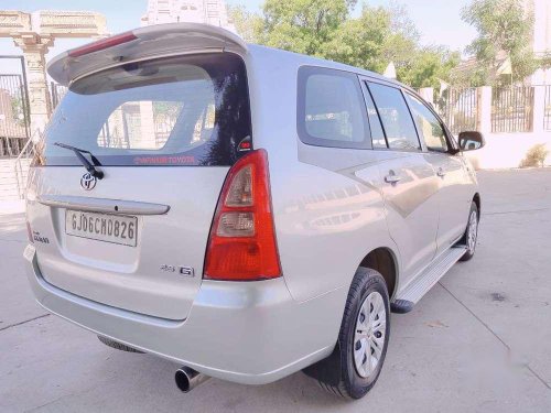 Toyota Innova 2.0 G4, 2007, Diesel MT in Vadodara