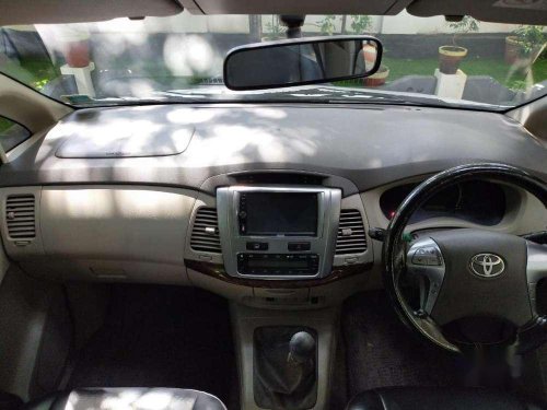 Toyota Innova 2014 MT for sale in Kochi