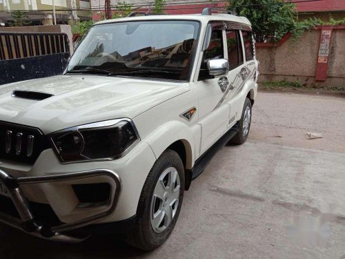 Mahindra Scorpio S6 Plus, 2017, Diesel MT in Patna