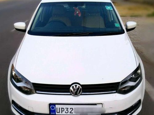 Volkswagen Polo Highline plus, 2015, Petrol MT in Lucknow