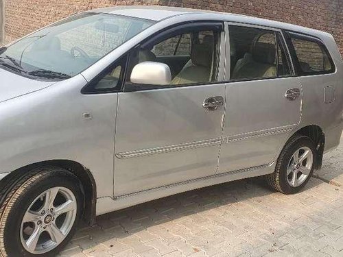 Toyota Innova 2.5 G4 7 STR, 2012, Diesel MT for sale in Ludhiana