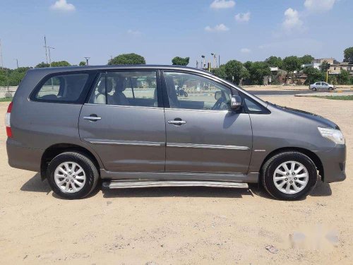 2013 Toyota Innova MT for sale in Ahmedabad