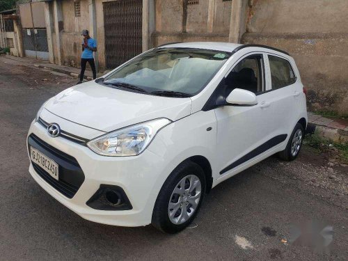 Used 2016 Hyundai Grand i10 MT for sale in Surat