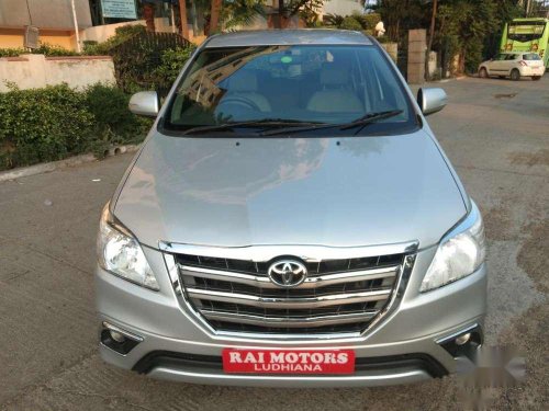 Toyota Innova 2.5 VX 8 STR 2013 MT for sale in Ludhiana