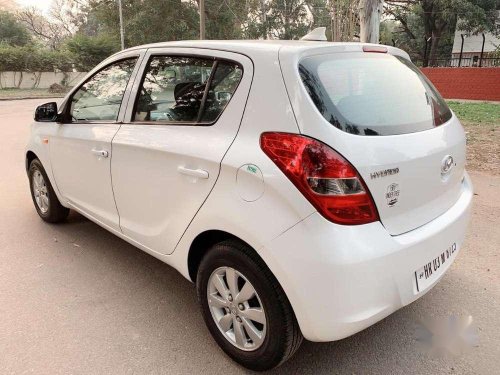 Hyundai i20 Magna 2011 MT for sale in Chandigarh