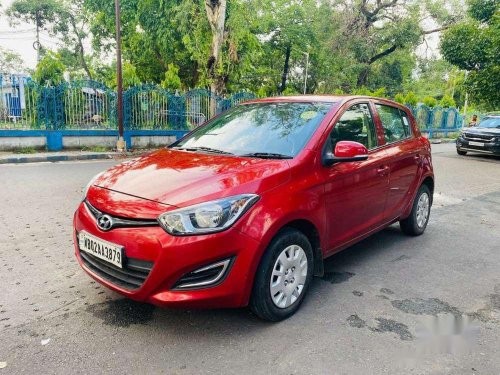 Hyundai i20 Magna 2012 MT for sale in Kolkata