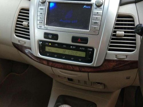 Toyota Innova 2.5 VX 8 STR 2013 MT for sale in Ludhiana