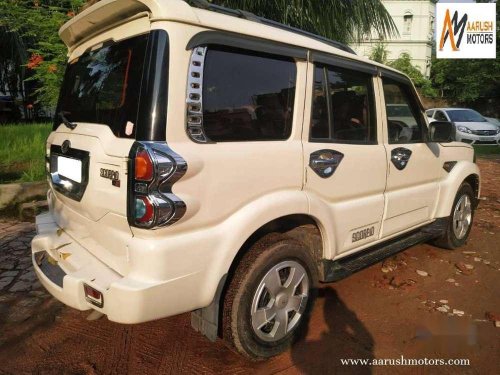 Mahindra Scorpio S6 Plus, 2015, Diesel MT in Kolkata