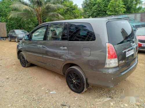 Toyota Innova 2.5 V 8 STR, 2010, Diesel MT for sale in Mumbai