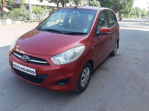 Used Hyundai i10 Sportz 2011 MT for sale in Surat 