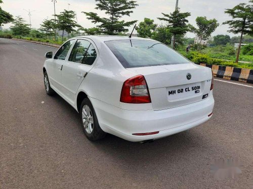 Skoda Laura Ambition 2.0 TDI CR Automatic, 2012, Diesel AT in Nashik