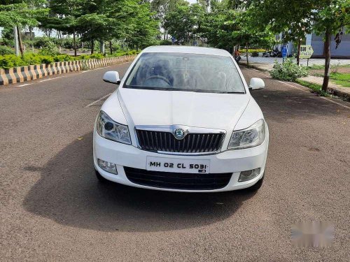 Skoda Laura Ambition 2.0 TDI CR Automatic, 2012, Diesel AT in Nashik