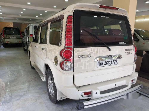 Used 2013 Mahindra Scorpio VLX MT for sale in Kolkata