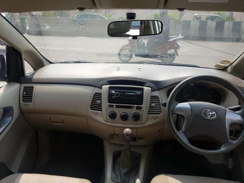 2014 Toyota Innova MT for sale in Lucknow