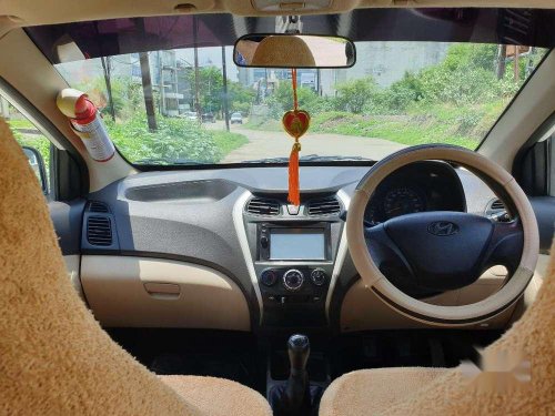 Hyundai Eon Era 2017 MT for sale in Indore
