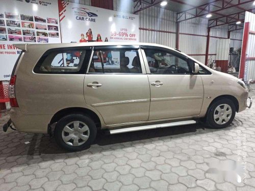 Toyota Innova 2.0 G2, 2008, Diesel MT in Coimbatore