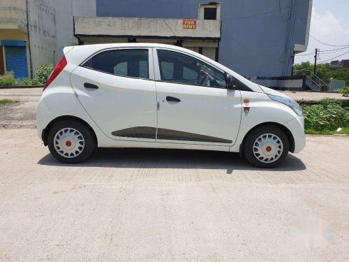 Hyundai Eon Era 2017 MT for sale in Indore