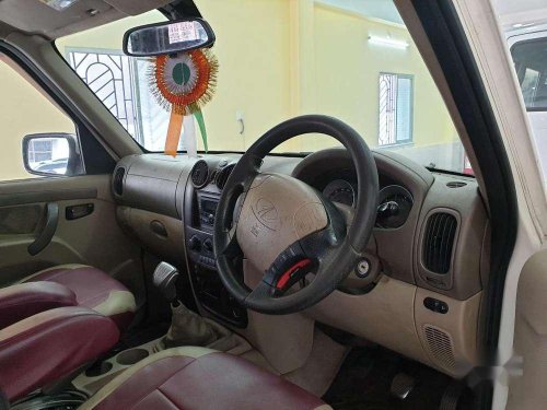 Used 2013 Mahindra Scorpio VLX MT for sale in Kolkata