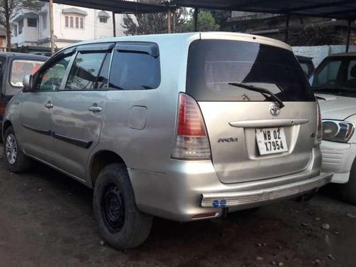 Toyota Innova 2.5 E 7 STR, 2007, Diesel MT in Siliguri