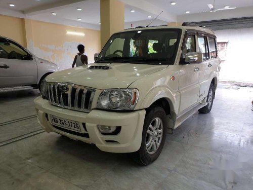 Used 2013 Mahindra Scorpio VLX MT for sale in Kolkata