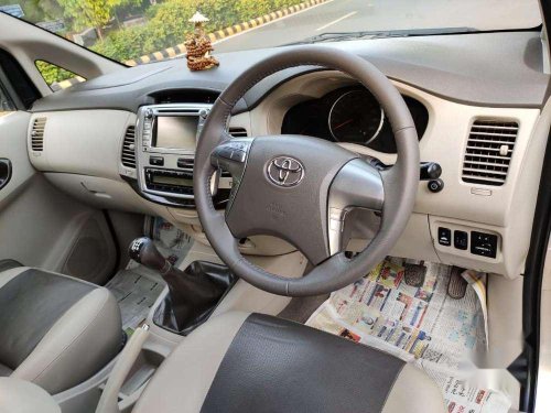 Toyota Innova 2.5 ZX BS IV 7 STR, 2014, MT for sale in Ahmedabad 