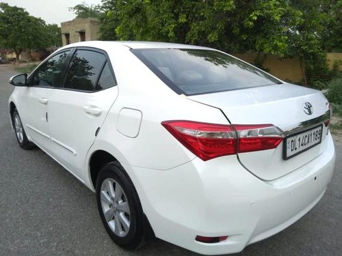 Used Toyota Corolla Altis 2014 MT for sale in New Delhi