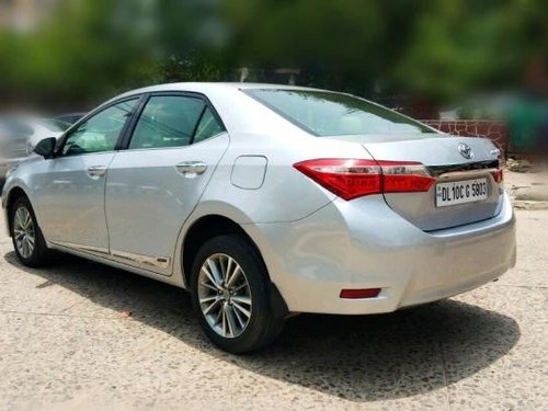 Used Toyota Corolla Altis 2015 MT for sale in New Delhi