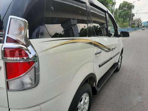 Mahindra Xylo H8 ABS 2017 AT for sale in Kolkata 