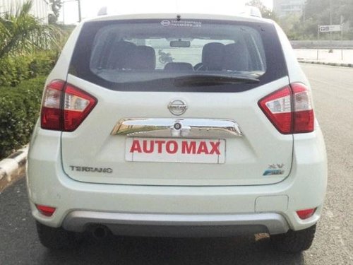 Used 2014 Nissan Terrano MT for sale in New Delhi