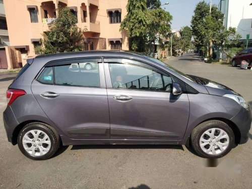 Hyundai Grand i10 Sportz 2014 MT for sale in Kolkata