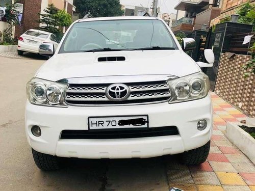 Toyota Fortuner 3.0 4x4, 2010, Diesel MT for sale in Chandigarh 