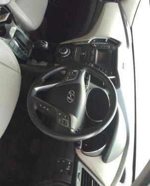 Used 2014 Hyundai Santa Fe AT for sale in New Delhi