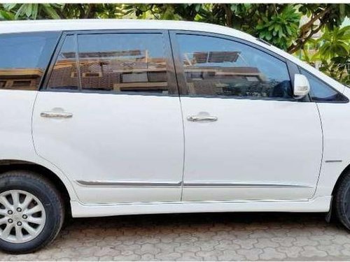 Toyota Innova 2.5 V 8 STR, 2014, Diesel MT for sale in Rajkot