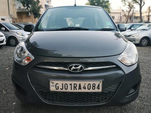 Hyundai i10 Magna 1.1 2013 MT for sale in Ahmedabad 