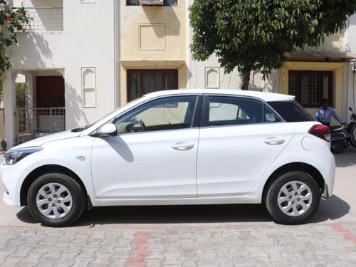 Used 2017 Hyundai i20 MT for sale in Ahmedabad 