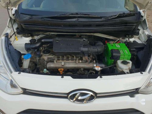 2016 Hyundai Grand i10 Sportz MT for sale in Ahmedabad 
