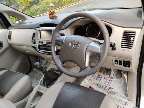 Toyota Innova 2.5 Z Diesel 7 Seater BS IV 2014 MT in Ahmedabad 