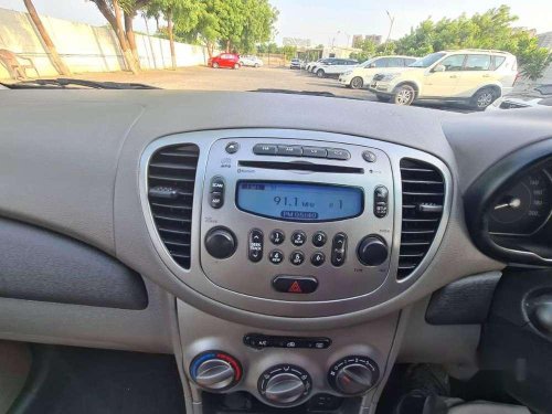 Hyundai i10 Asta 1.2 2011 MT for sale in Ahmedabad 