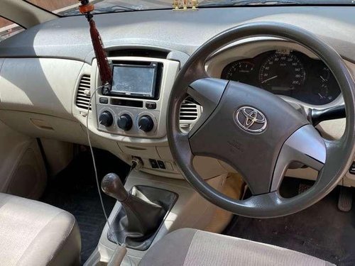 Used Toyota Innova 2012 MT for sale in Hanamkonda 