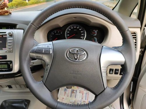 Toyota Innova 2.5 Z Diesel 7 Seater BS IV 2014 MT in Ahmedabad 